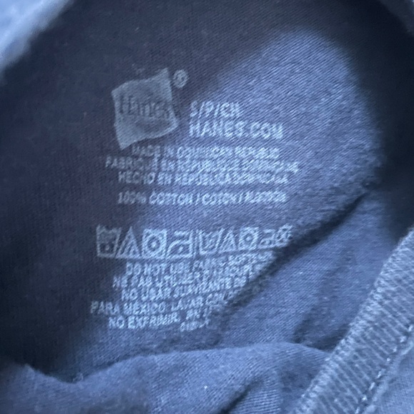 Boys 6/7 Bundle - Phillies Hoodie, Cotton Flannel, Navy Tee, Shorts, Pull Pants - Picture 12 of 16